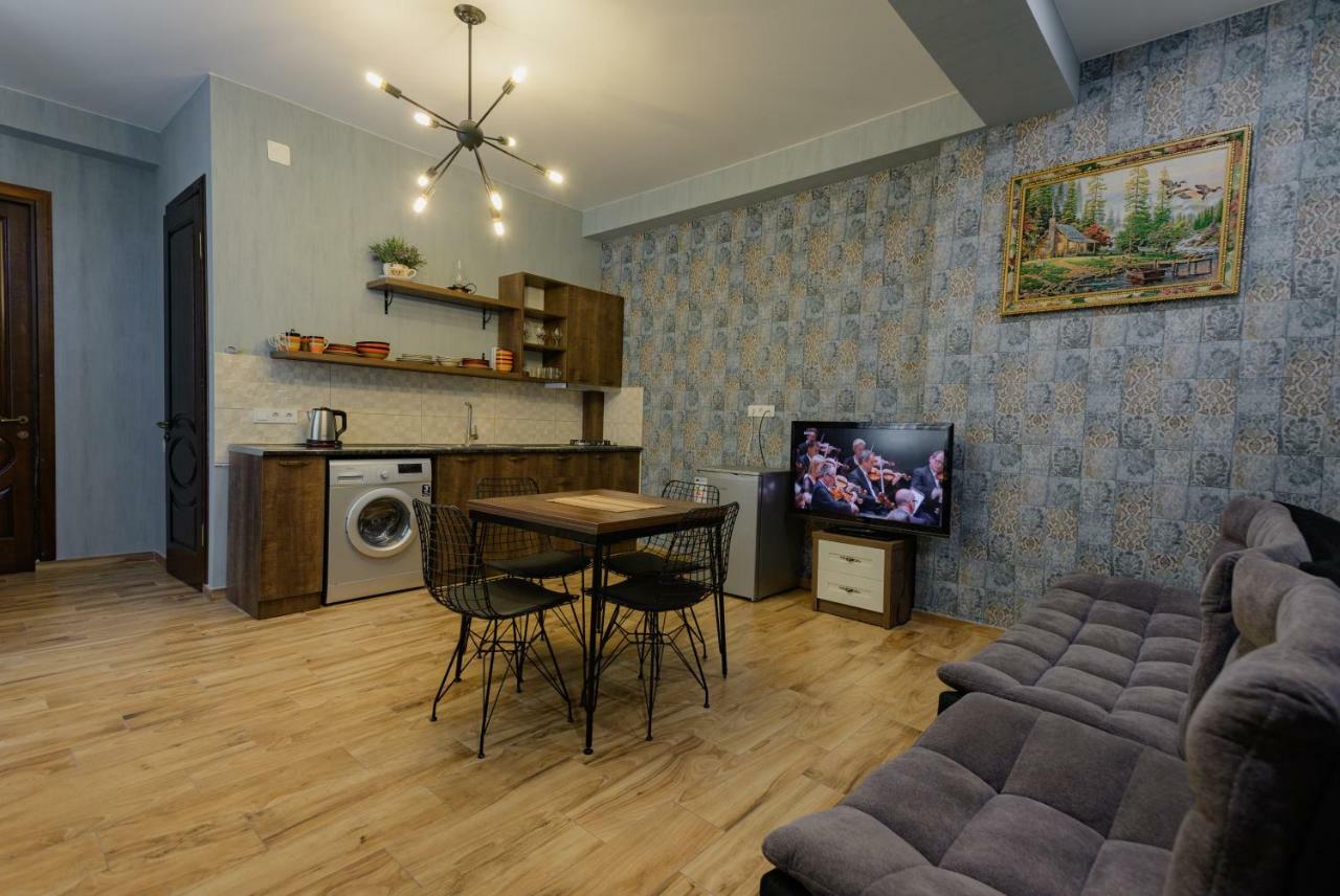 Golden Globe Boutique Hotel Tbilissi Extérieur photo
